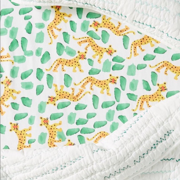 Anthropologie jaguar crib sheet - Picture 1 of 4
